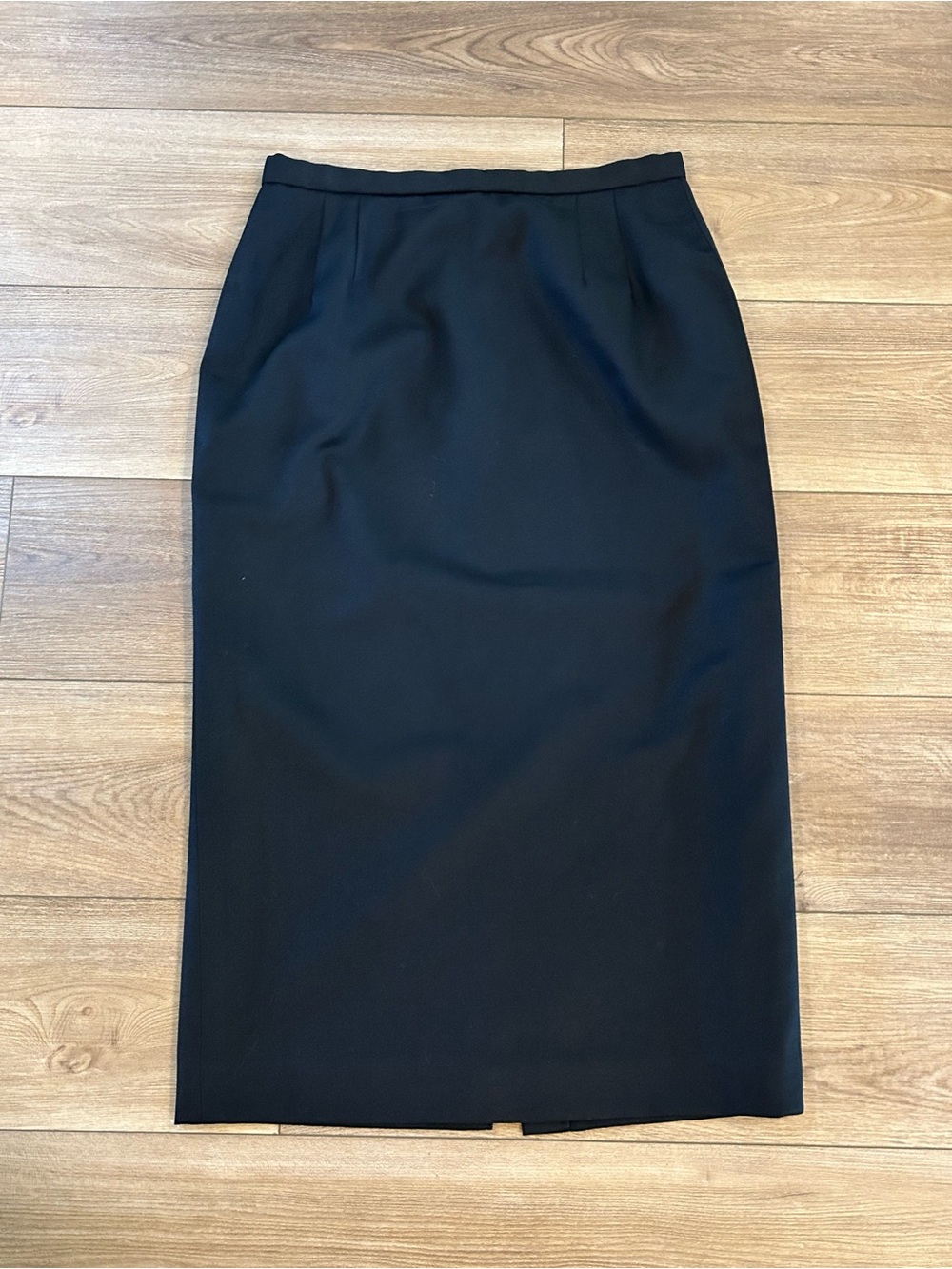 Vintage Pendleton Women’s 10 Black 100% Virgin Wool Pencil Skirt USA
